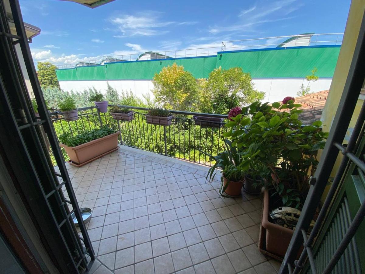 Desenzano Luxury Apartment Десенцано дел Гарда Екстериор снимка